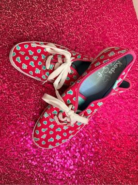 Keds Pink Canvas Taylor Swift Sneakers with Teal Heart Print